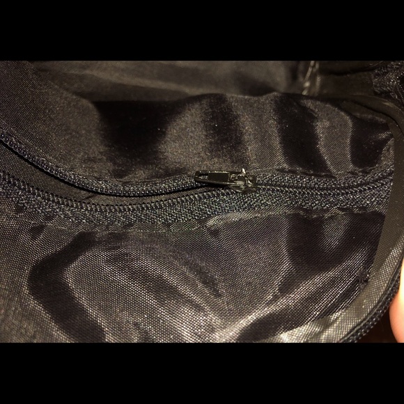 Kids Zipper Purse Metallic Shine NEW NWOT - Picture 5 of 5